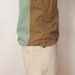 Beta Jacket - Trail Magic