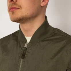 Crinkle Bomber - Military Green (V0054)