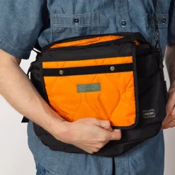 Force Shoulder Bag - Black