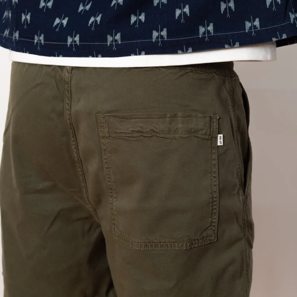 Gregor Shorts 1154 - Capers