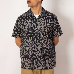 Open Collar Shirt - Navy Leaf