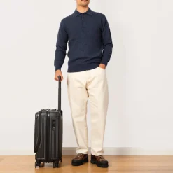Trolley Suitcase 34L - Black