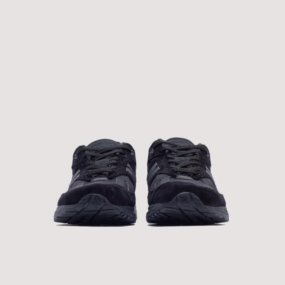 U991KK2 - Black/Black