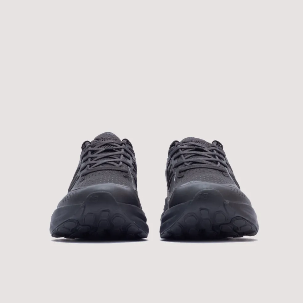 UTRNWD - Black Cement/Black